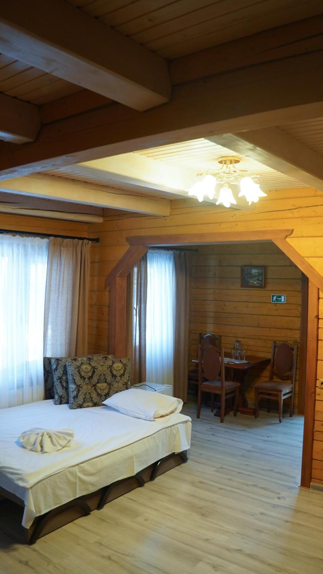 Karpatski Dzherela Yaremche Exterior foto