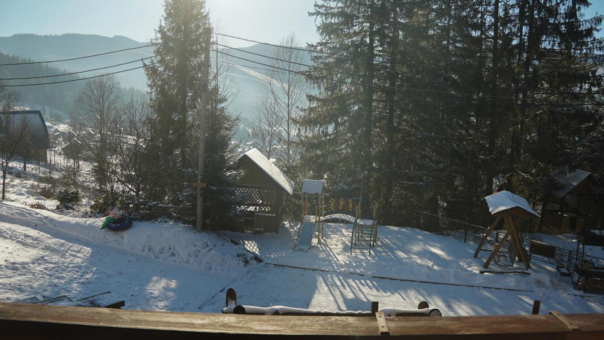Karpatski Dzherela Yaremche Exterior foto