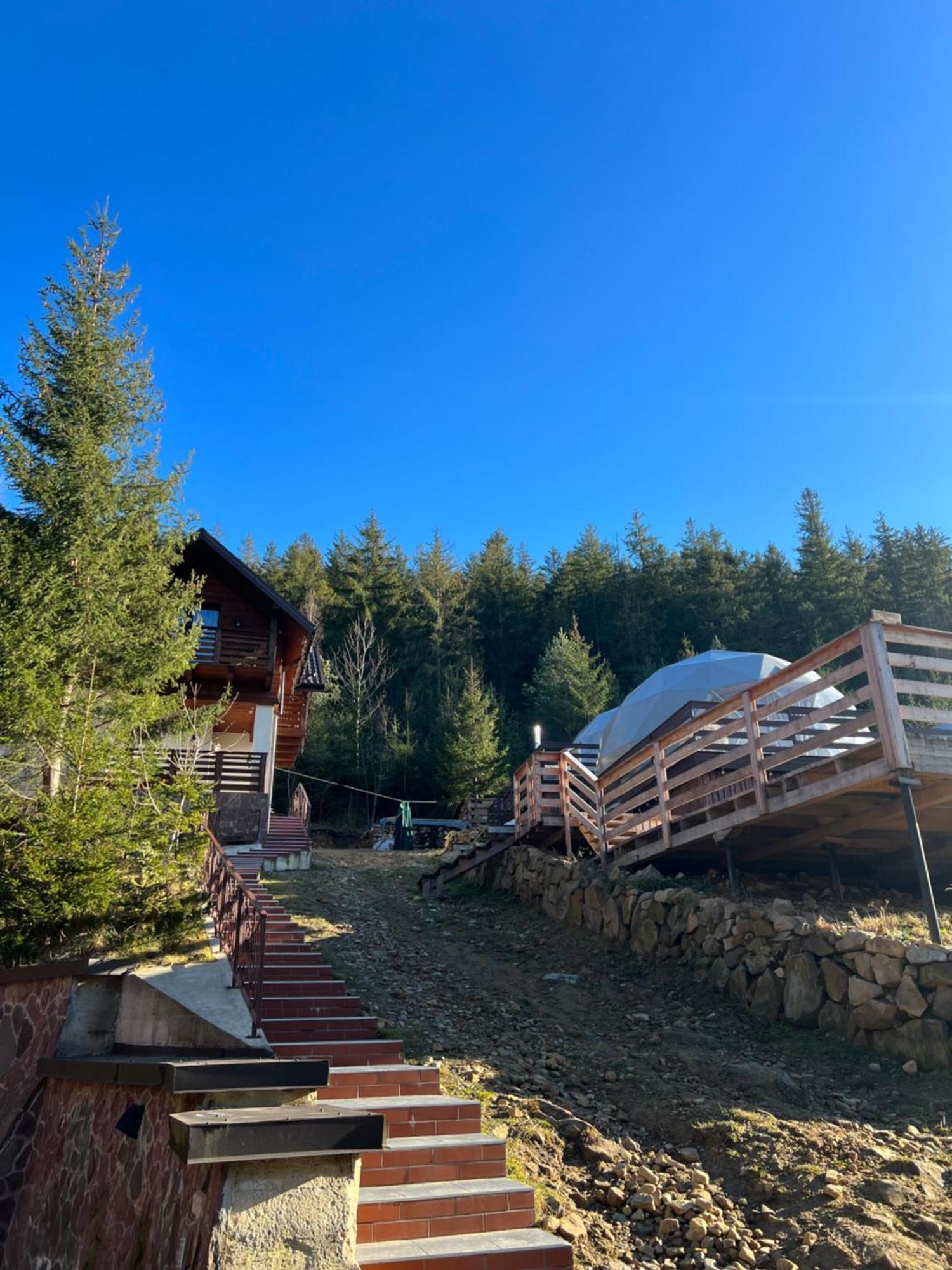 Karpatski Dzherela Yaremche Exterior foto